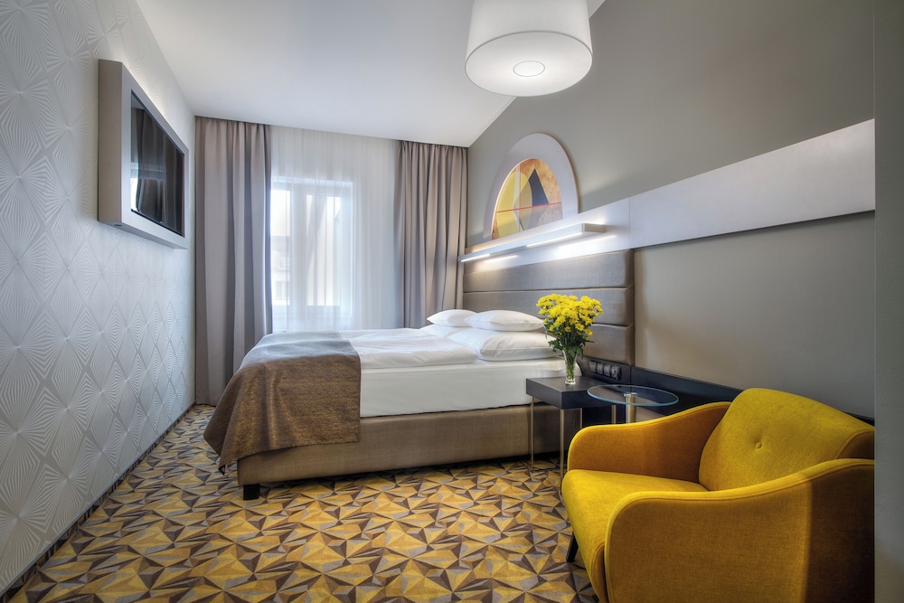 Hotel Essence 16/50