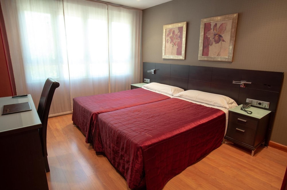 Hotel Villa de Barajas Formerly Best Western Hotel Villa de Barajas 10/38
