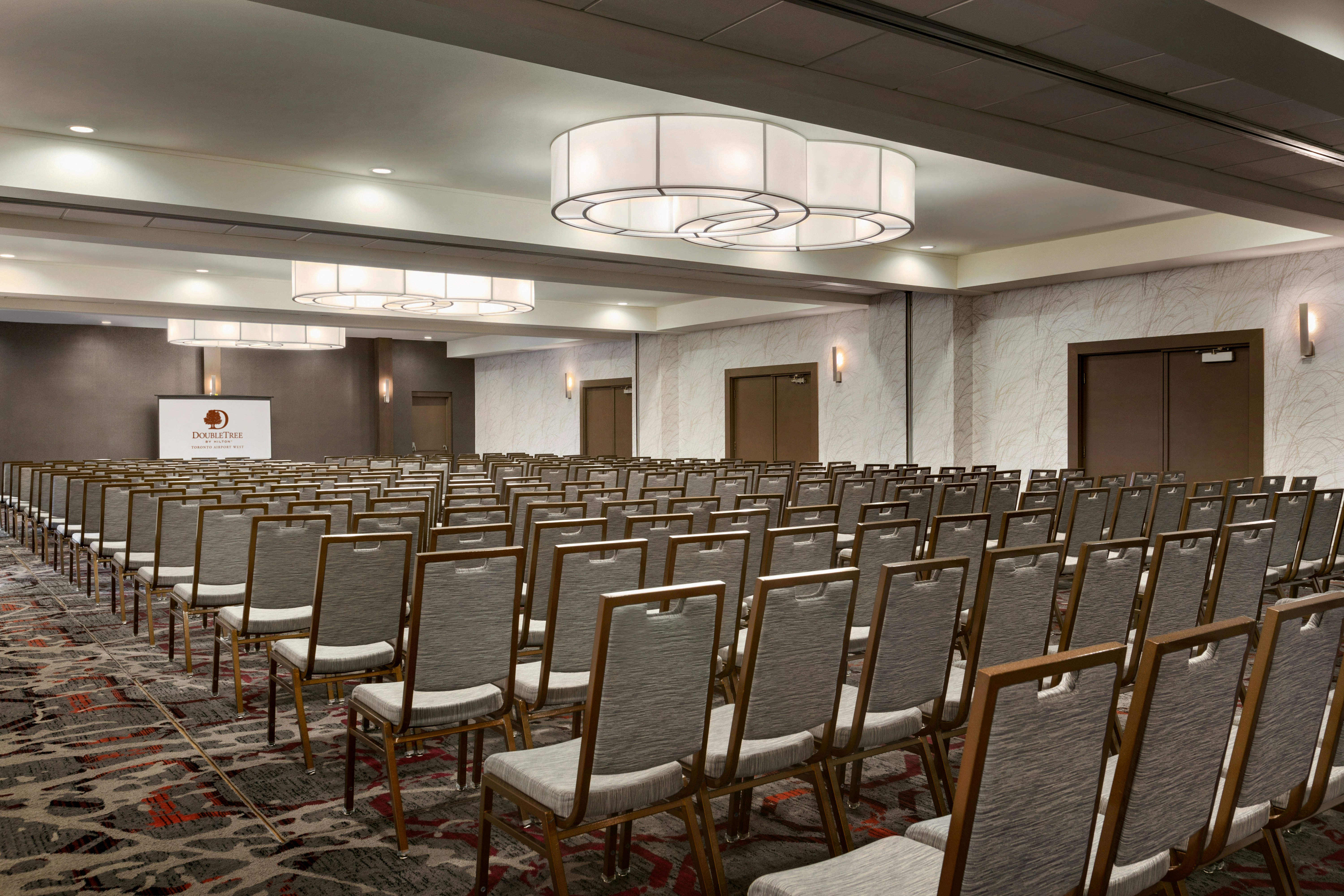 Doubletree By Hilton Toronto Airport West 18/24
