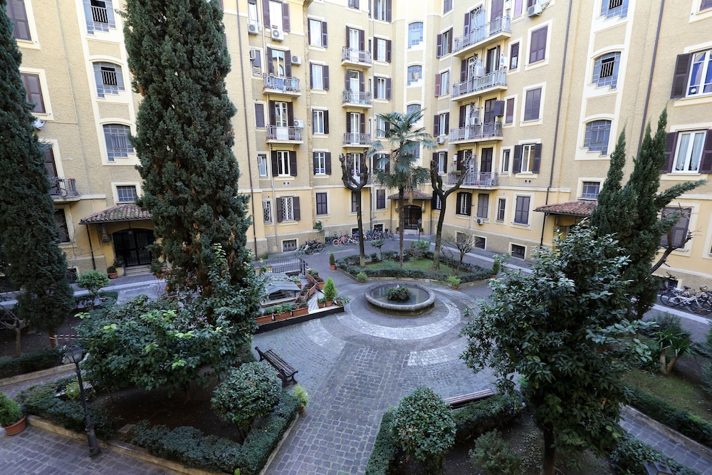 Residenza Mazzini 33/39
