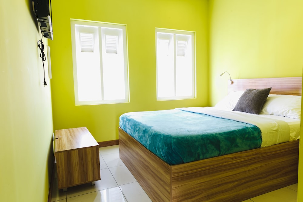 Bed & Bike Curacao Hostel 26/50