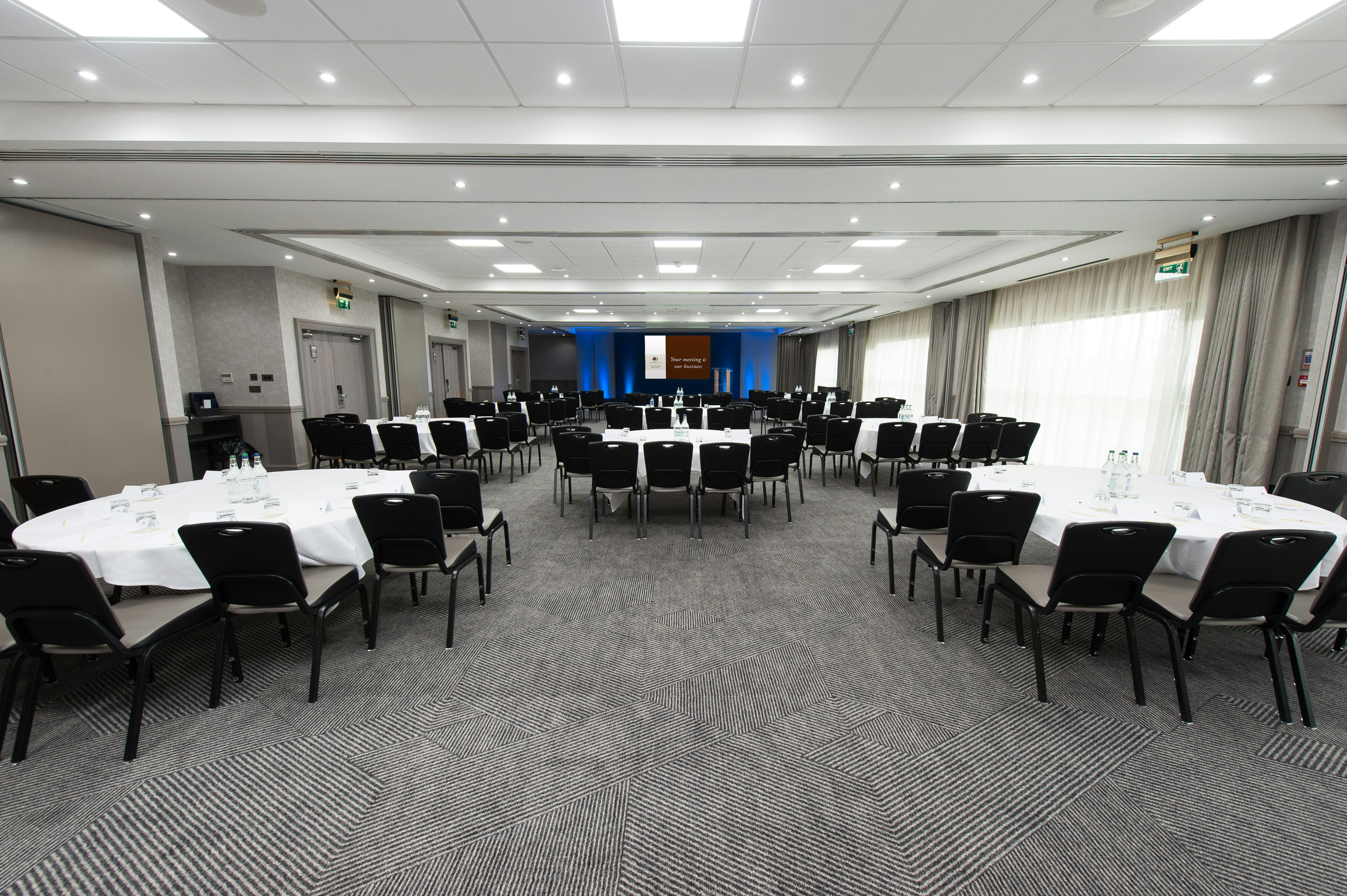 Doubletree By Hilton Edinburgh Airport 79/84