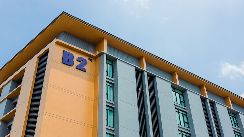B2 Surat Thani Premier Hotel 3/38