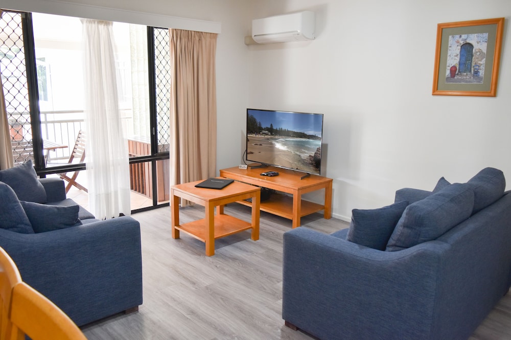 BEACHES HOLIDAY RESORT 15/35