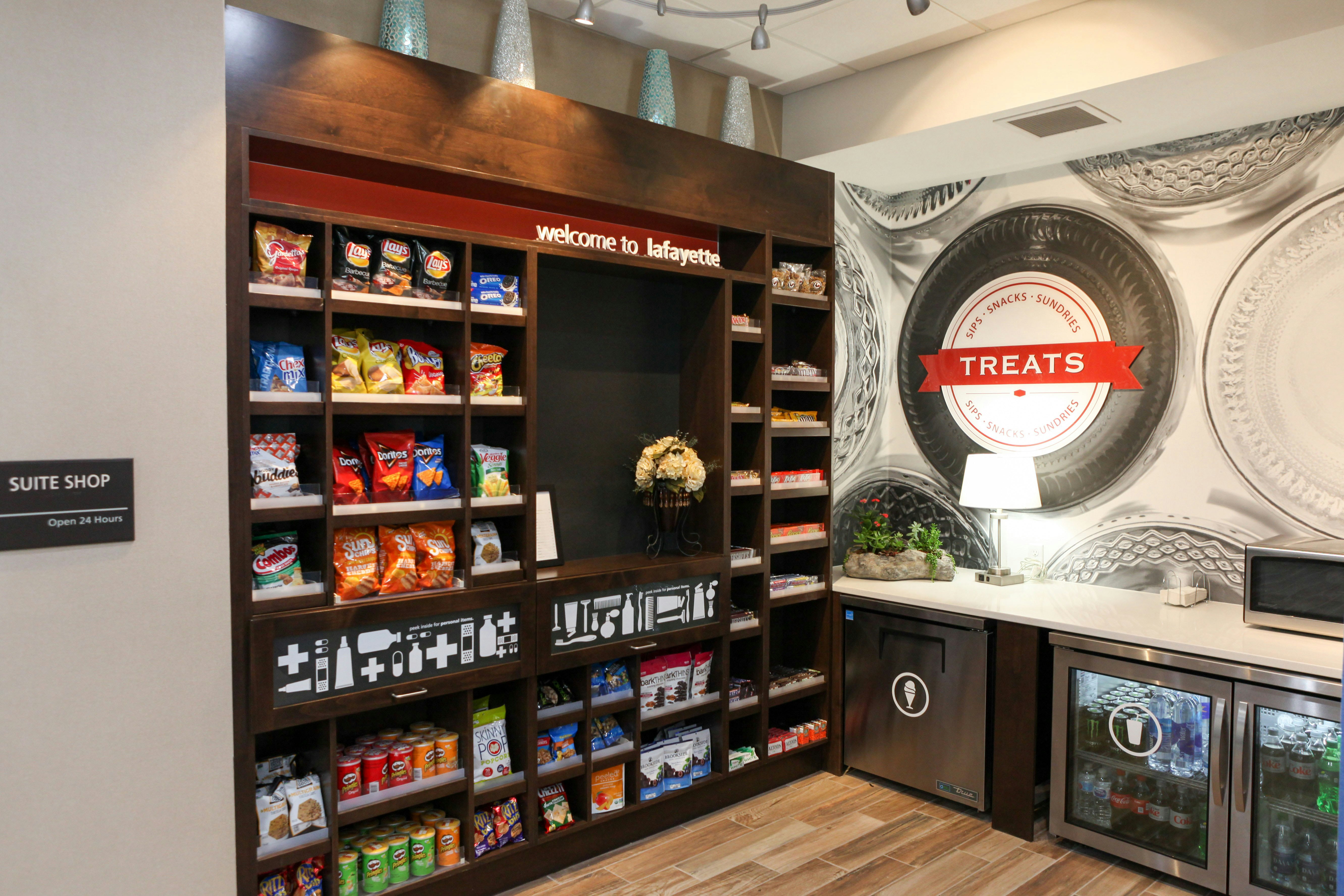 Hampton Inn and Suites Lafayette Medical Center CO 32/57