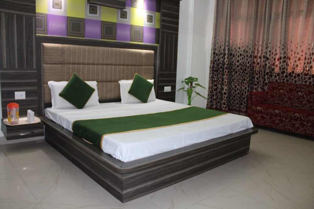 HOTEL BHAWANI INTERNATIONAL 18/45