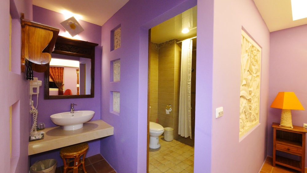 Dragon Resort Of Hotel 47/49