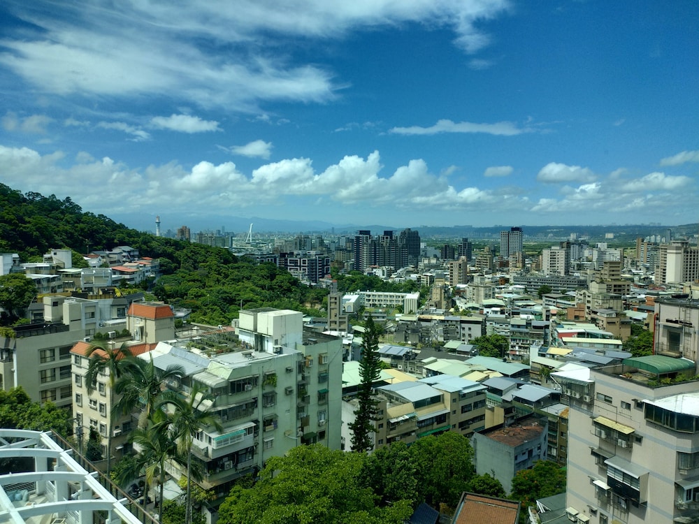 The Gaia Hotel Taipei 67/72