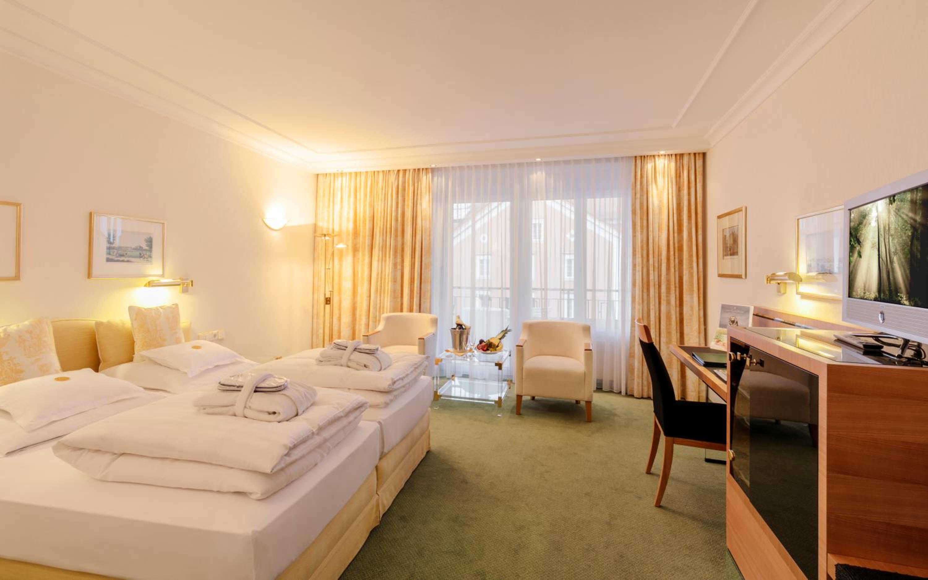 Room, Double Bed, Garden View