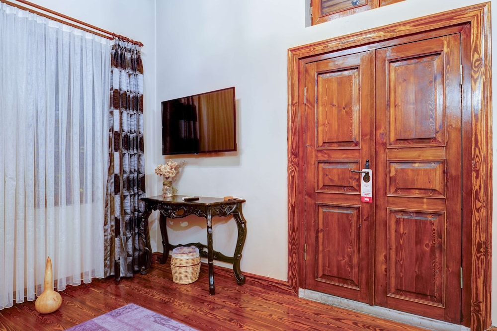 Kerem ile Asli Butik Otel 44/50