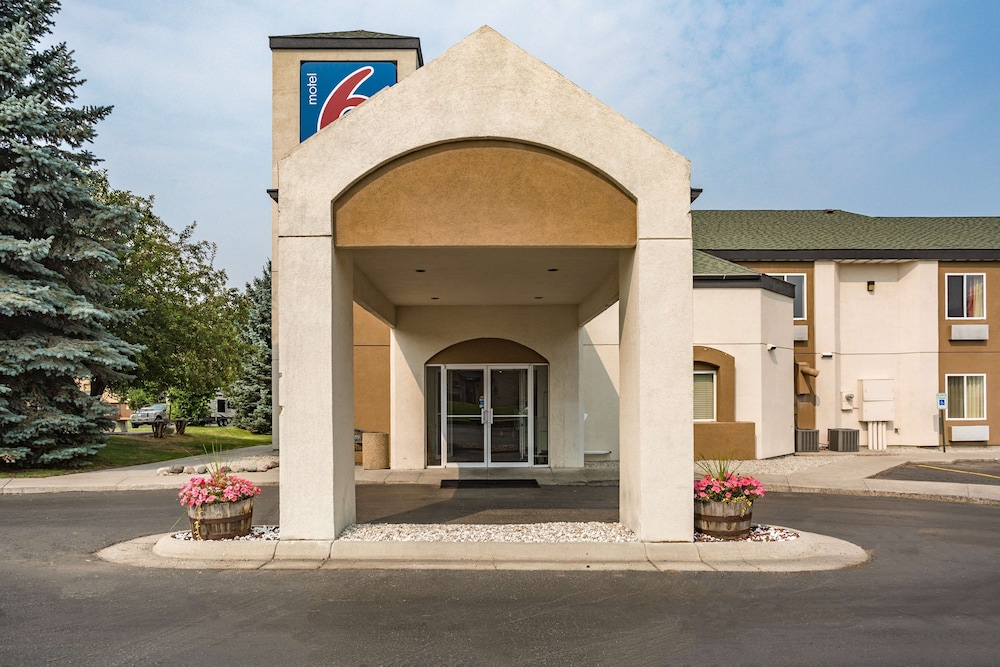 Motel6 Bozeman, MT 46/51