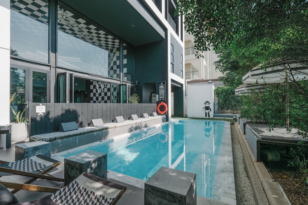 Blu Monkey Hub And Hotel Phuket 23/50