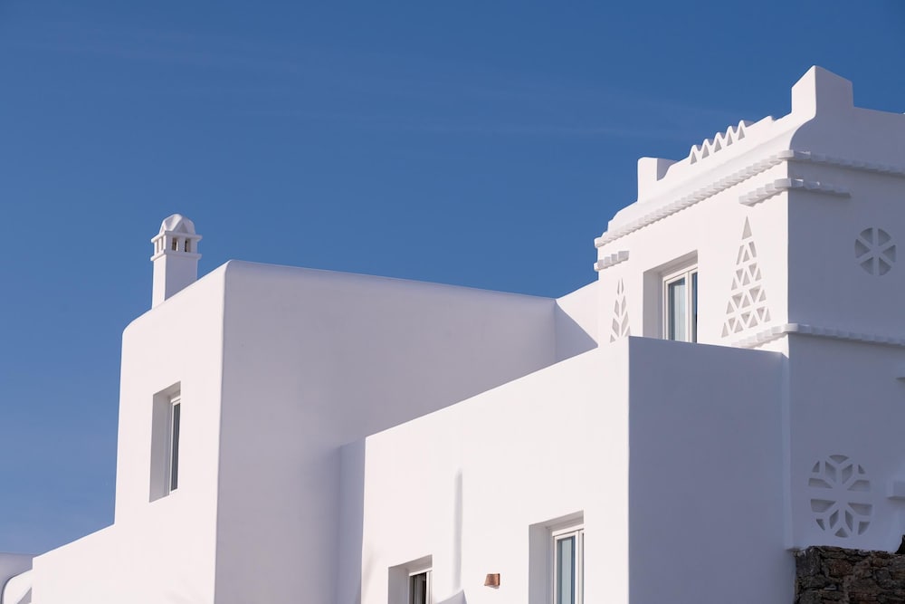 Porto Mykonos Hotel 6/69