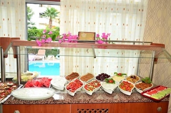 MODA BEACH HOTEL 45/57
