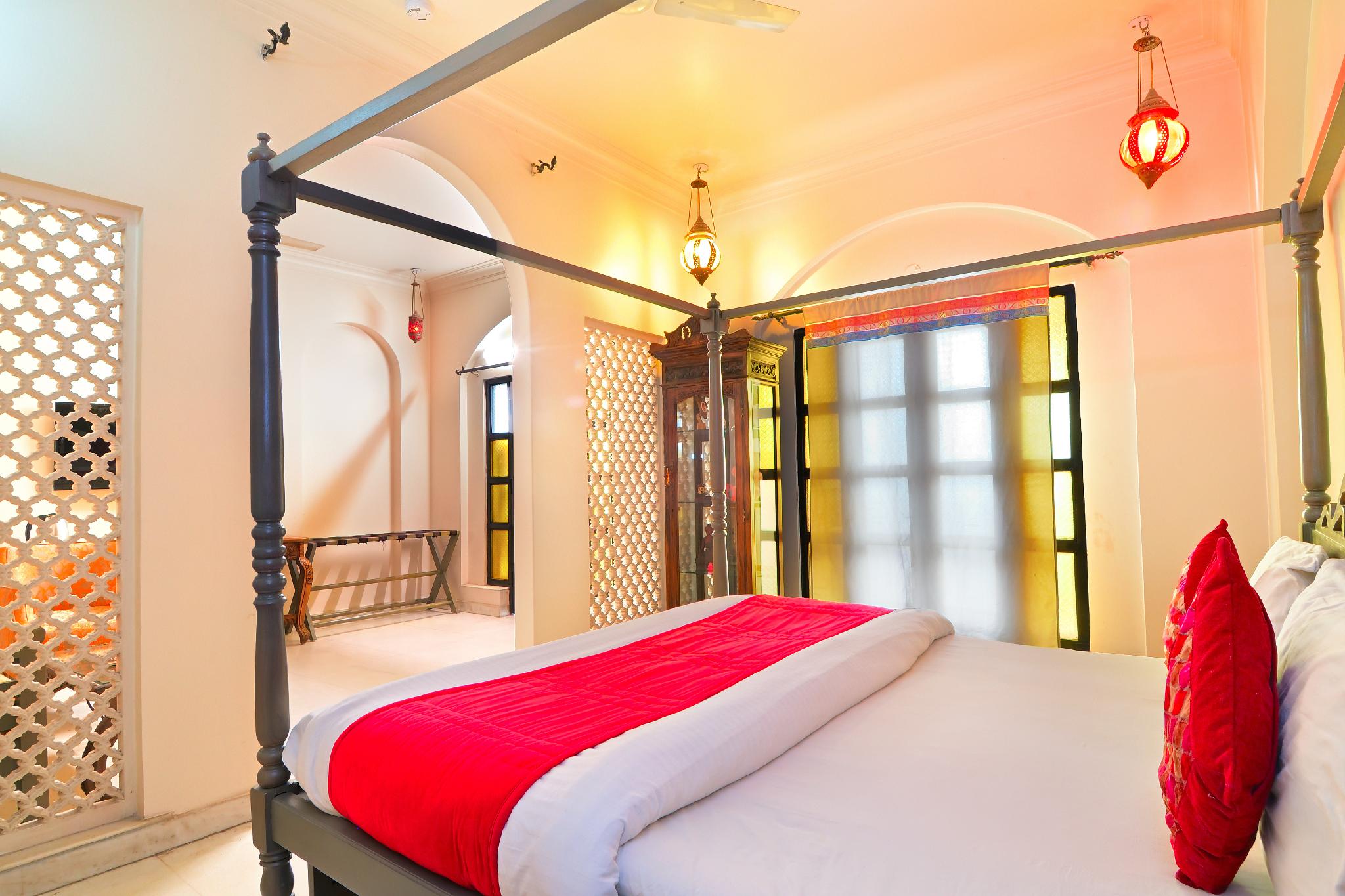 Maharaja, Suite, King Bed, Sofa