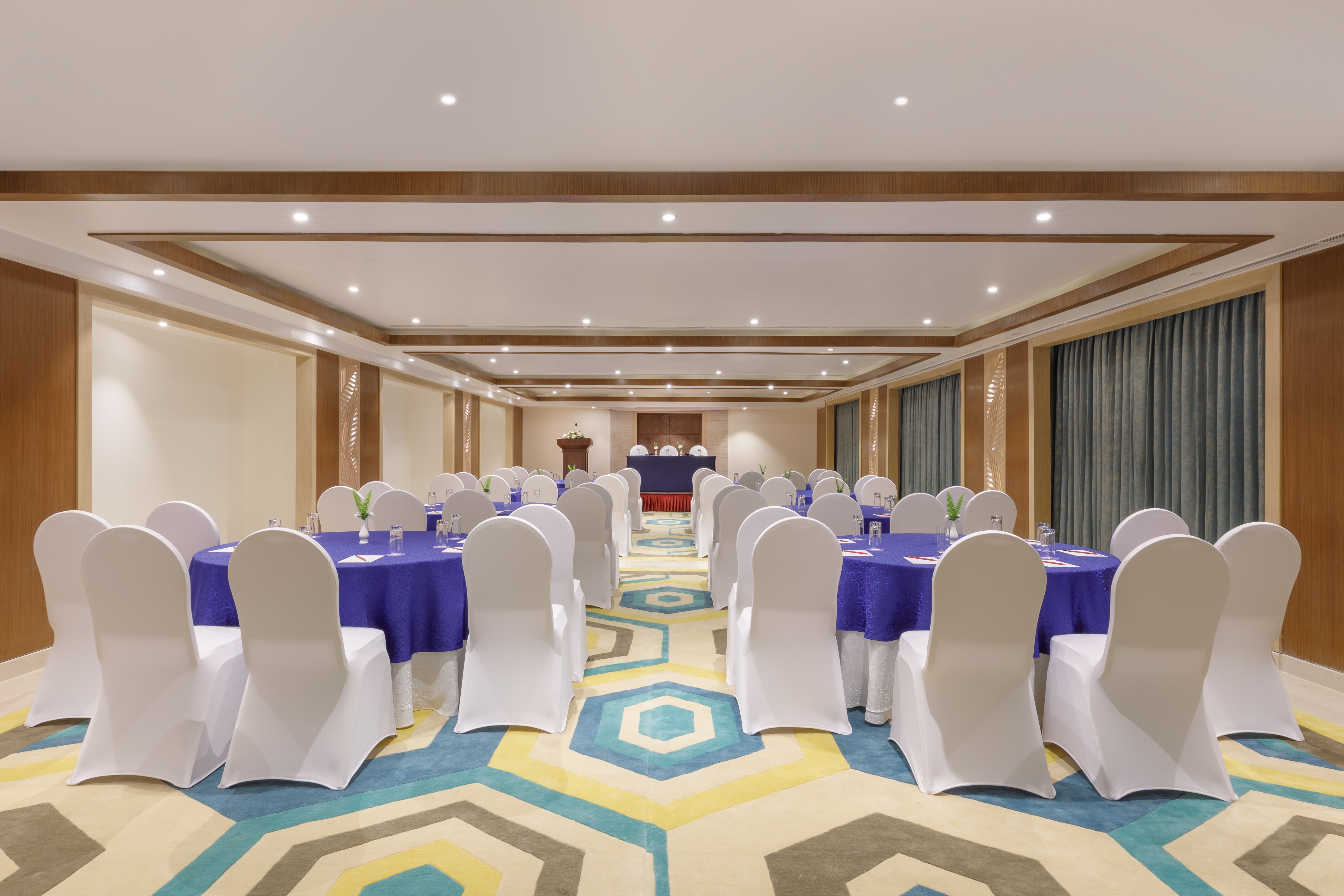Holiday Inn Resort, Kathmandu 20/34