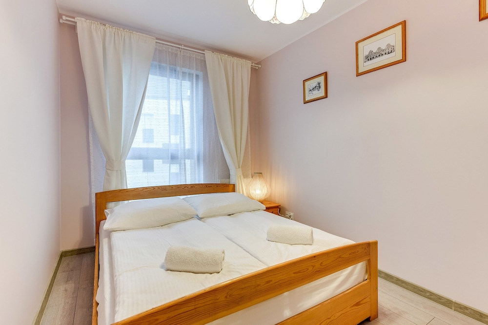 Apartinfo Island Apartments 21/50