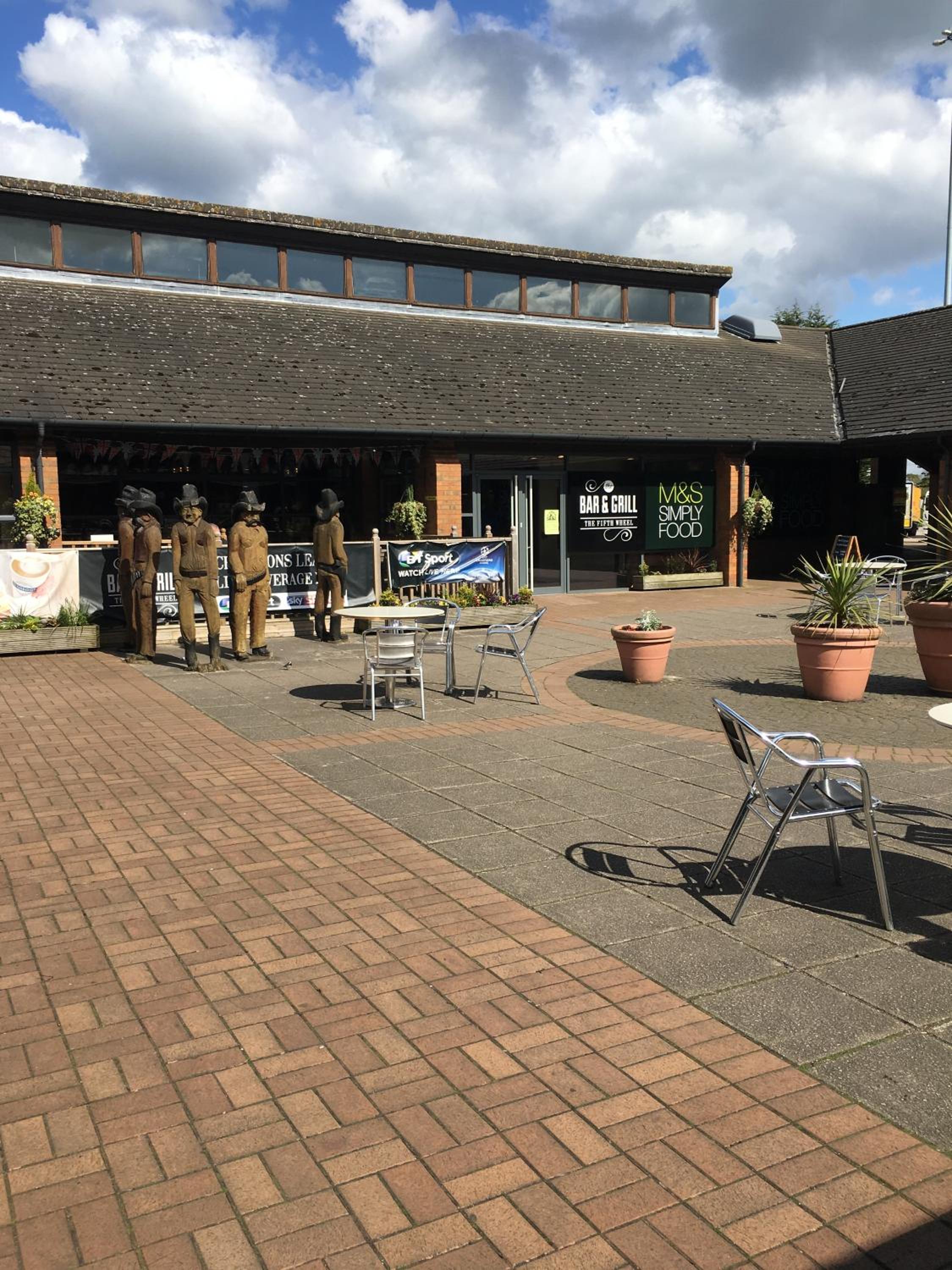 Ibis budget Warrington Lymm Services 30/33