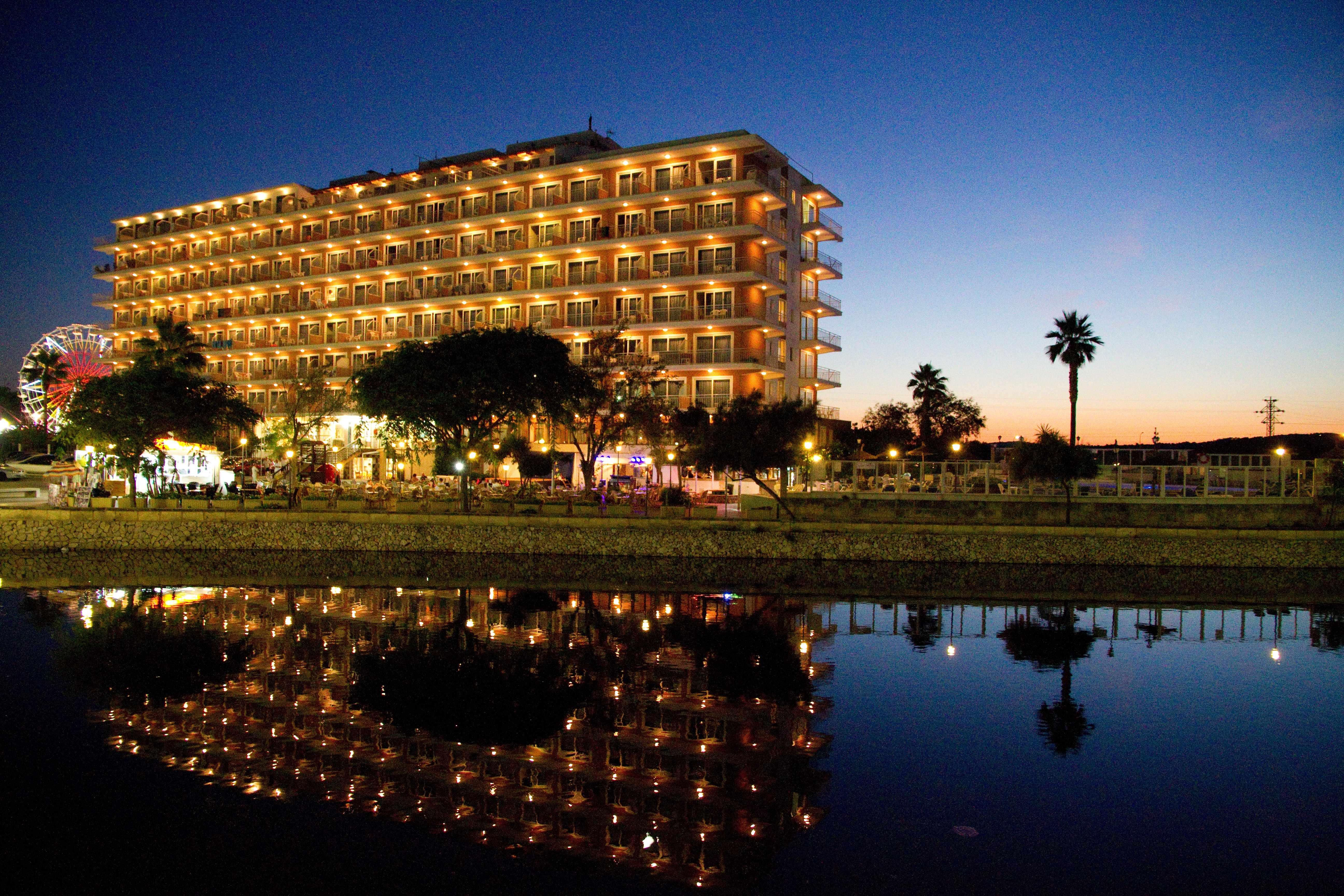 Playa Moreia Apartments 1/40