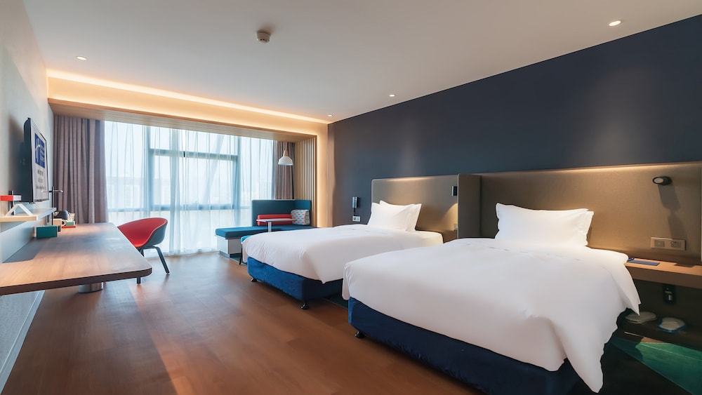 Standard, Twin Beds, City View, Extra Floor Space