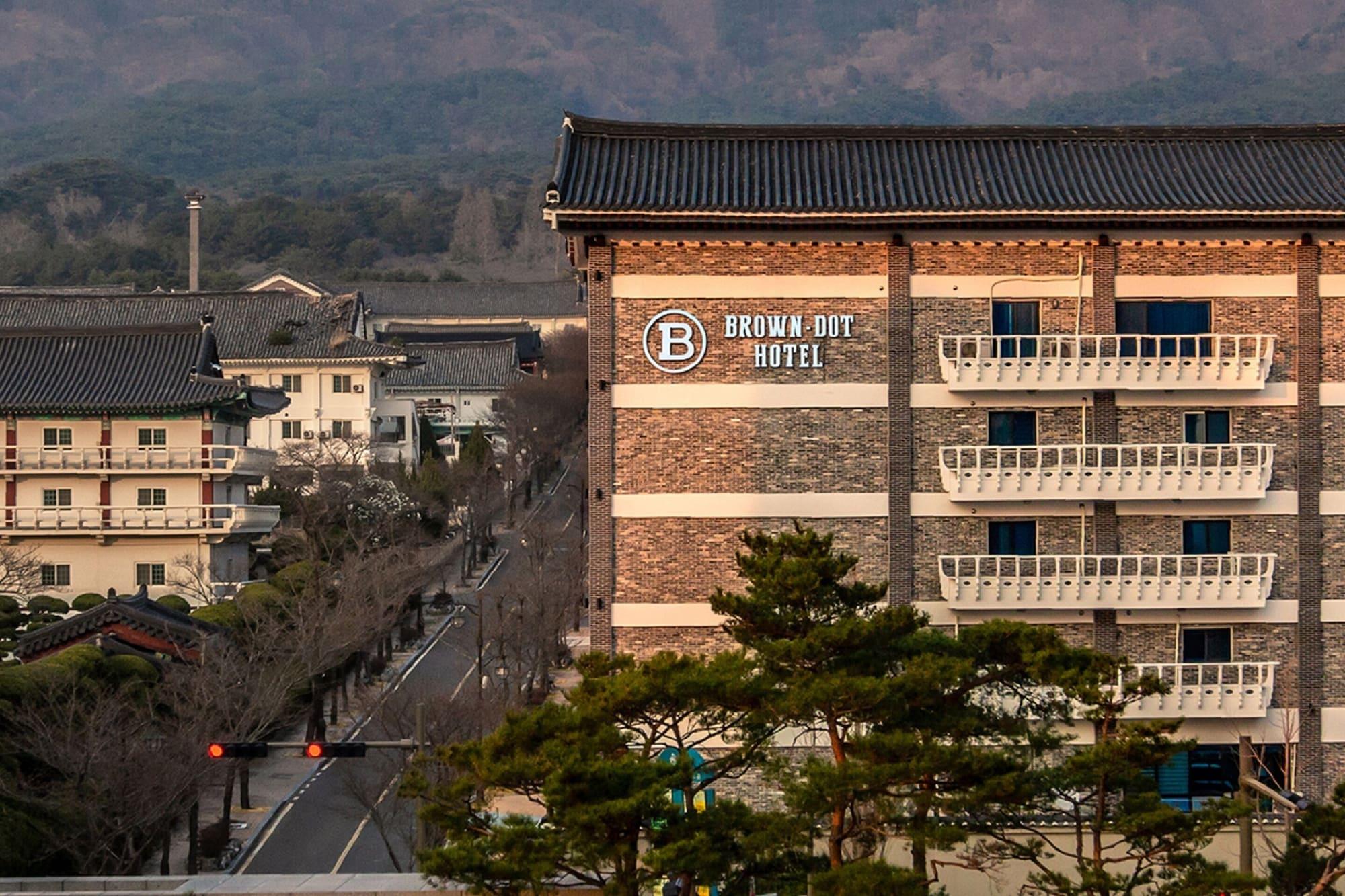 Gyeongju Brown Dot Gyeongju Bulguksa Branch 3/41