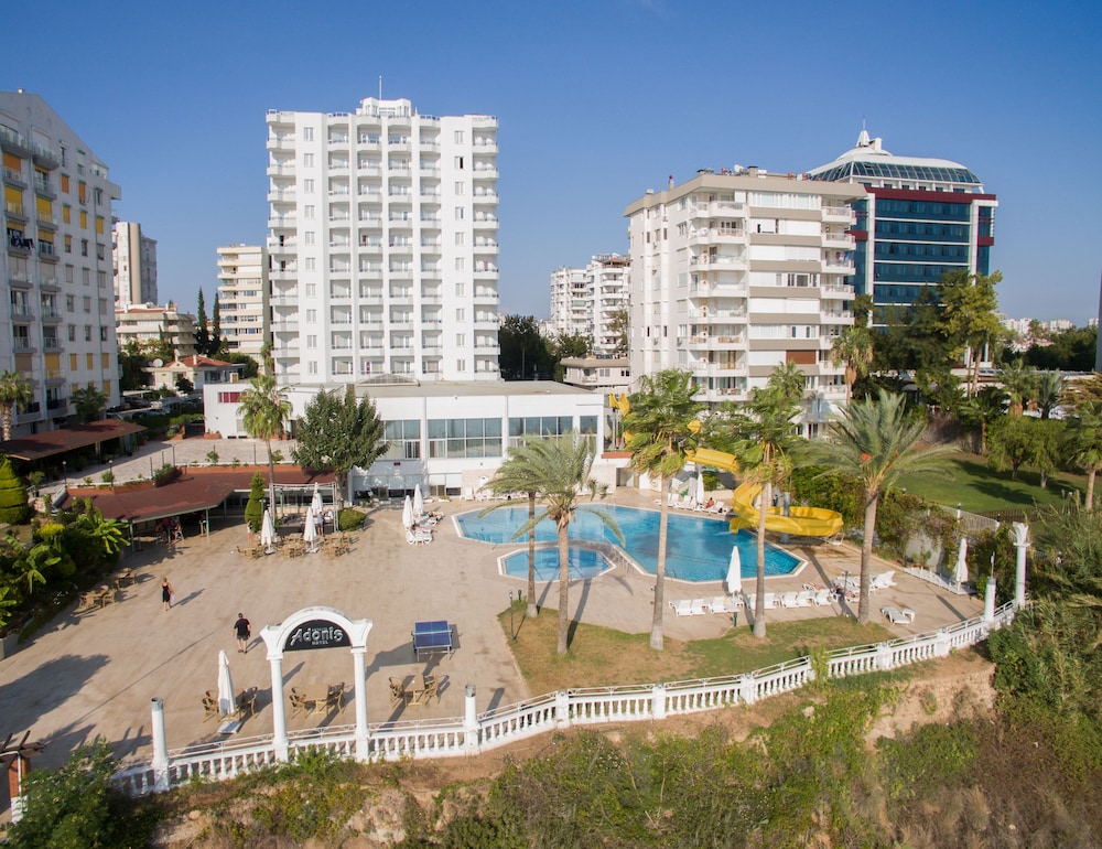 Adonis Hotel 34/50