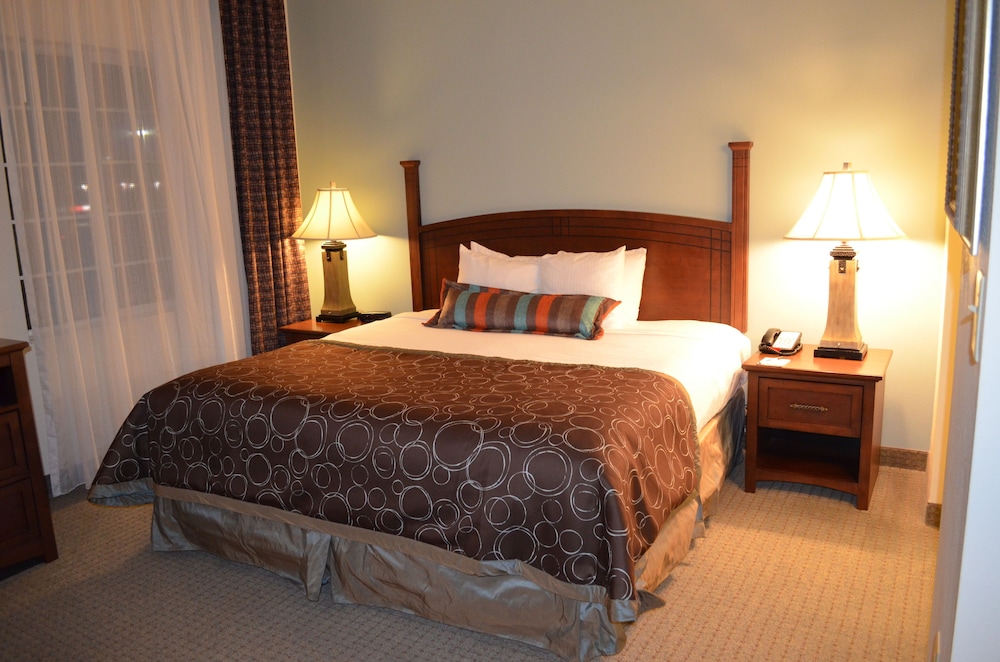 Staybridge Suites Columbus - Fort Moore 9/32