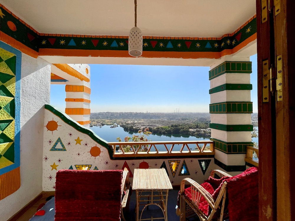 Kato Dool Nubian House 41/60