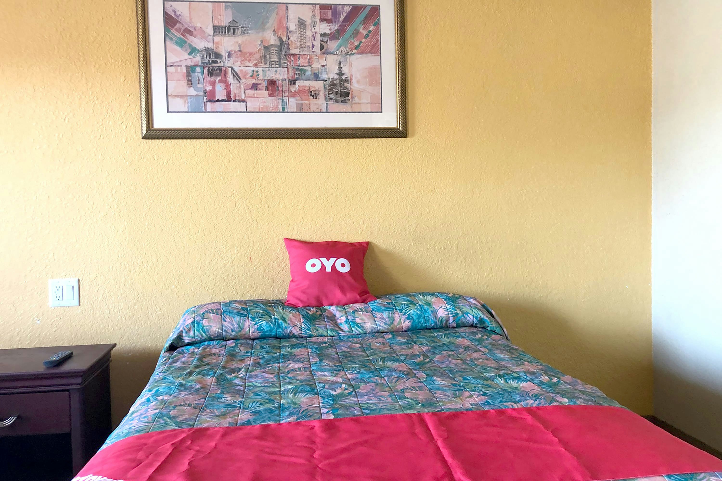OYO Superior Budget Inn Bartow 10/23