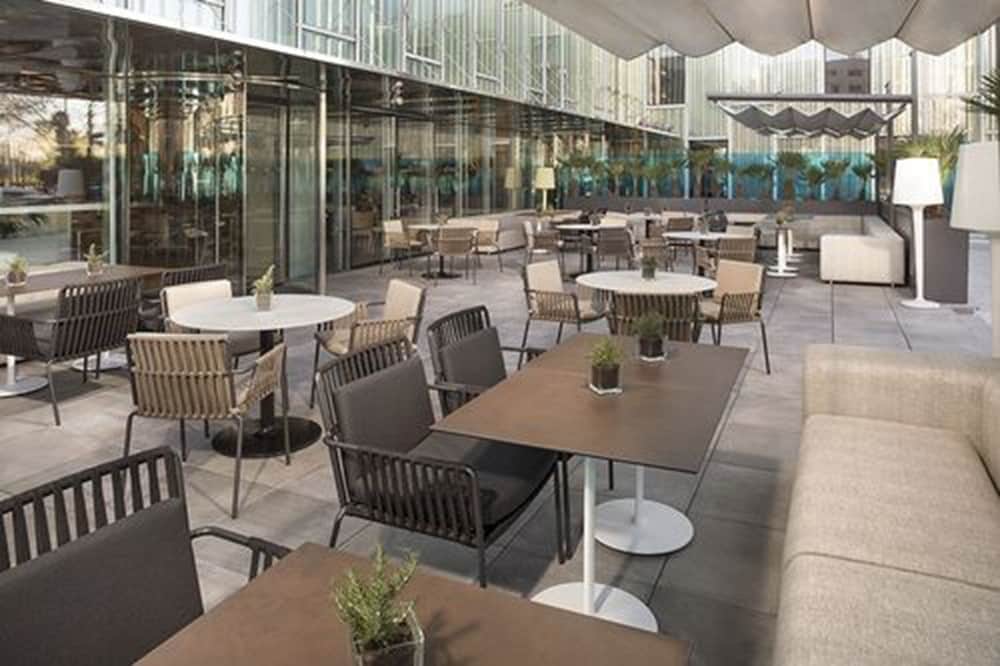 The Level at Melia Barcelona Sky 32/50