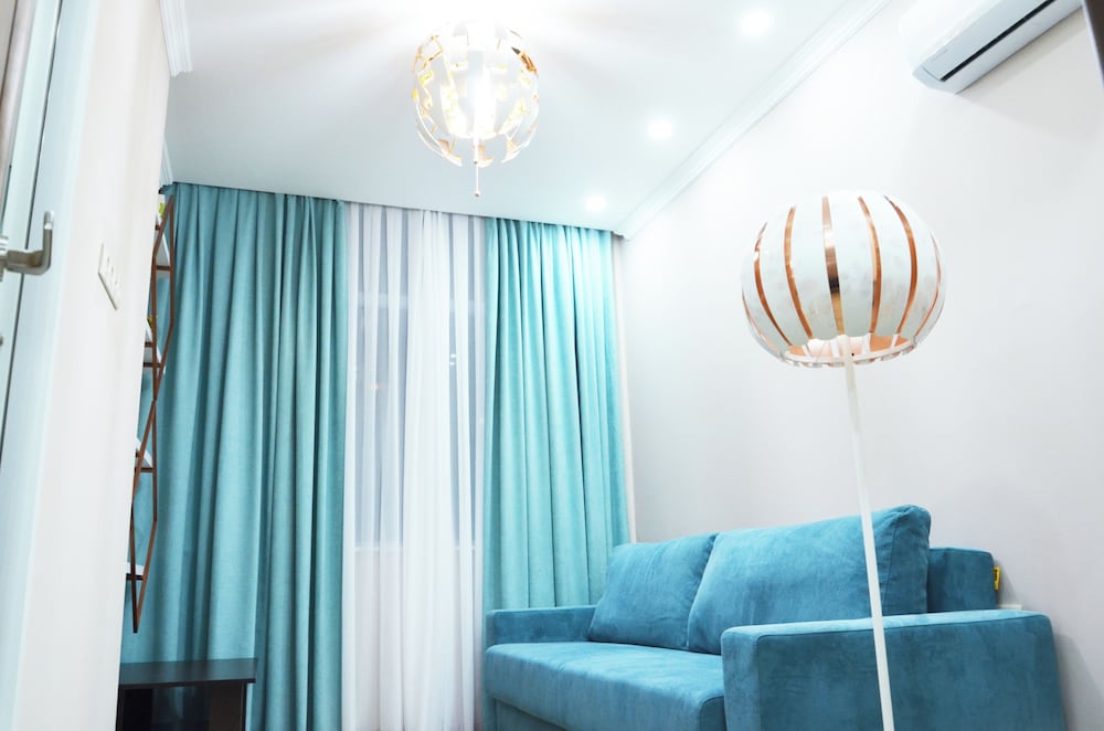 Batumi Real Lux 21/50
