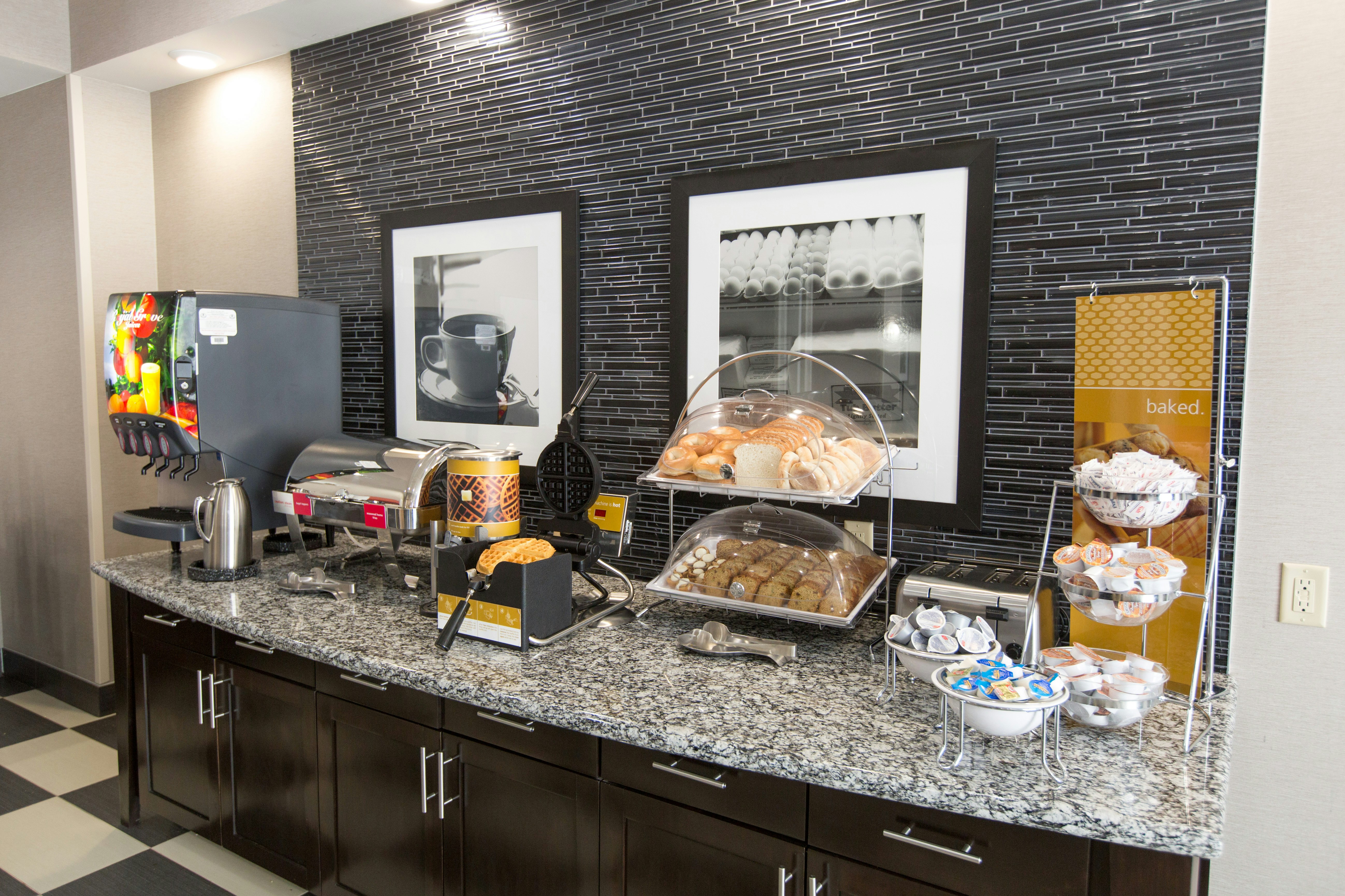 Hampton Inn And Suites Oklahoma City Airport Ok 45/46