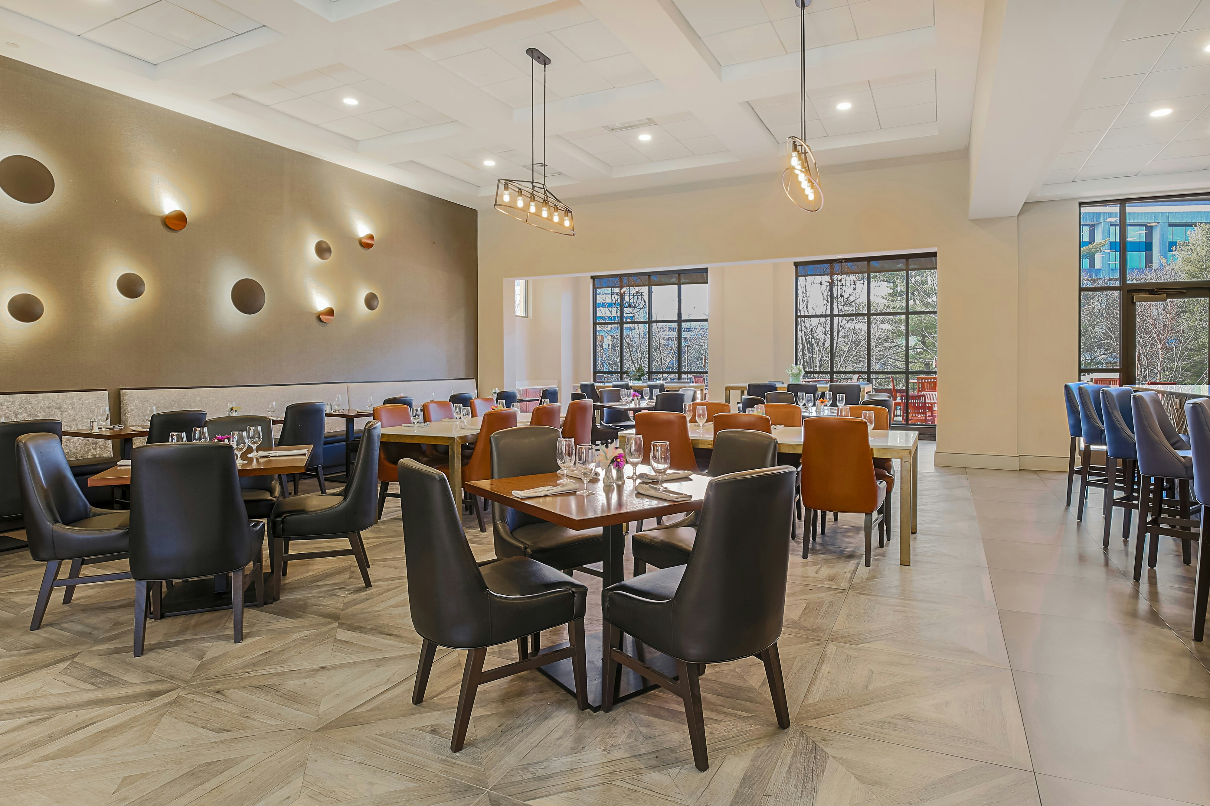 Sheraton Tarrytown Hotel 36/48