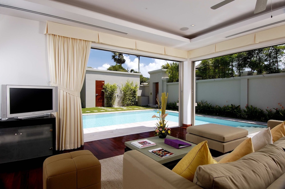 The Residence Resort & Spa Retreat 40/61