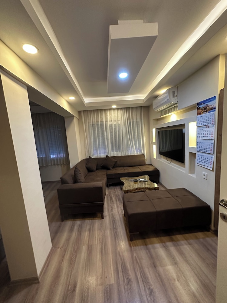Twenty Hotel 28/50
