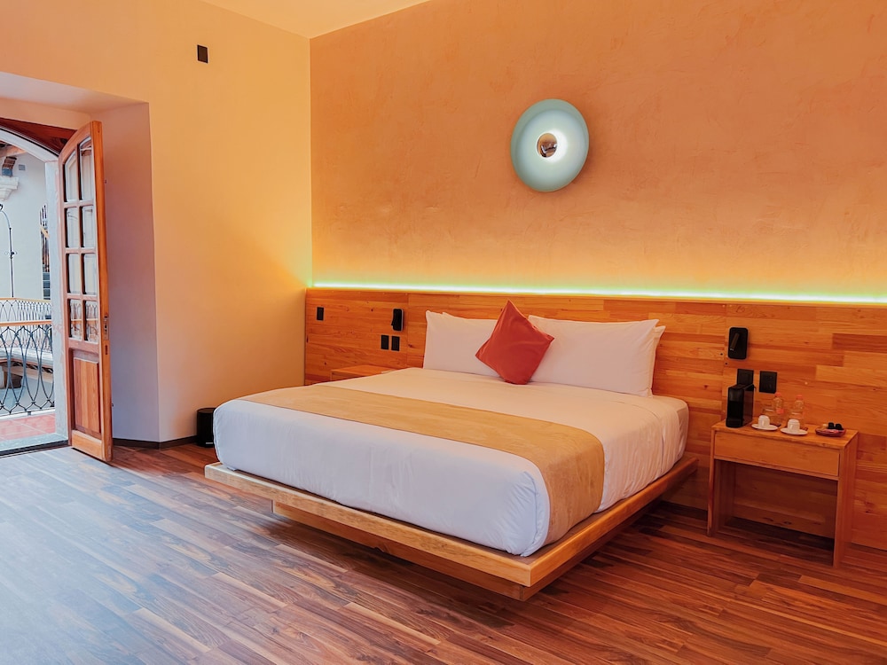 Sauve Casa Boutique 26/49