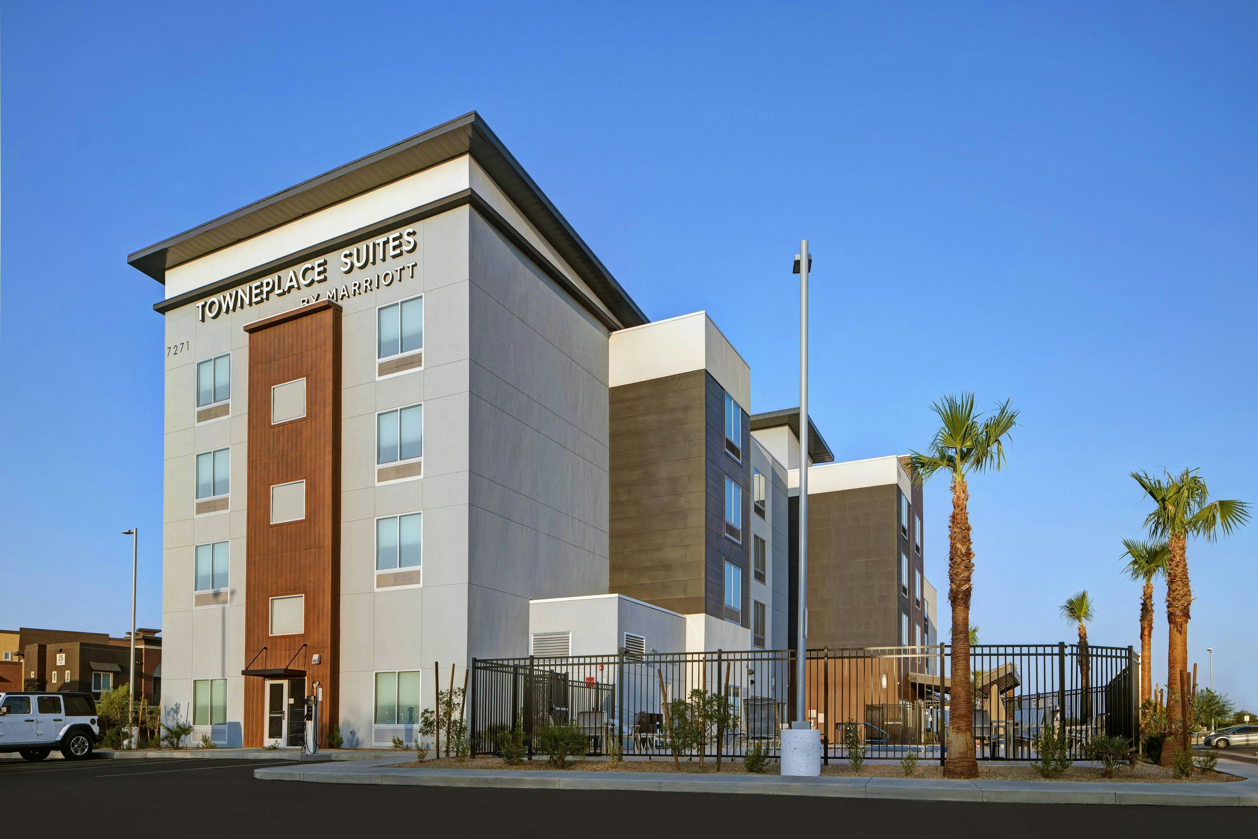 TownePlace Suites by Marriott Phoenix Glendale Sports & Entertainment District 5/26