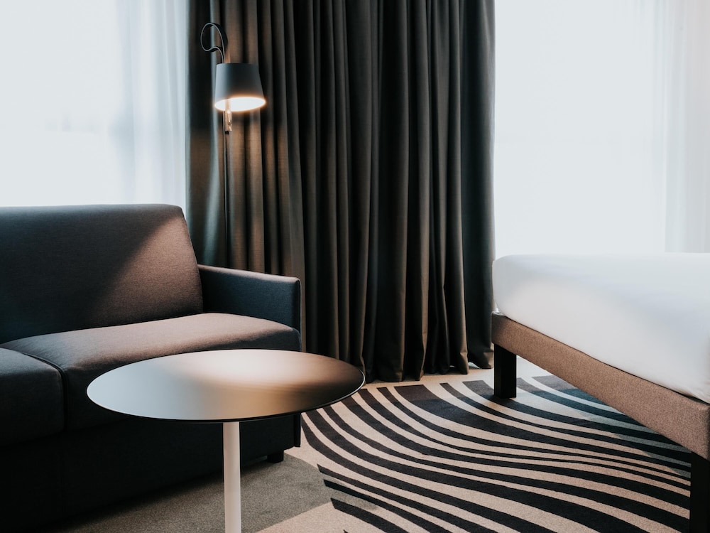 Novotel Angers Centre Gare 49/75