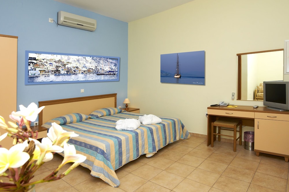 Iapetos Village 13/67