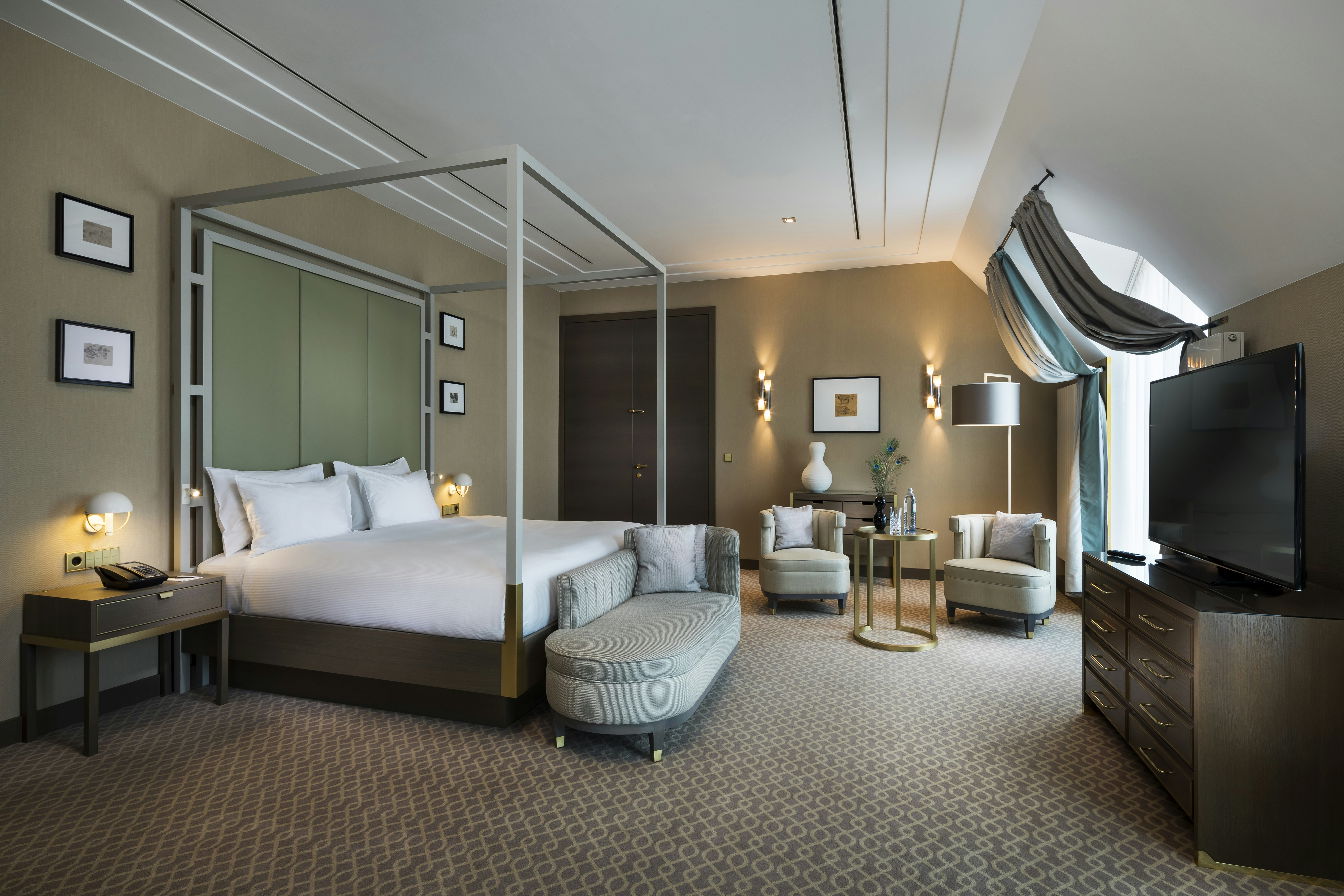 PRESIDENTIAL, PENTHOUSE, SUITE