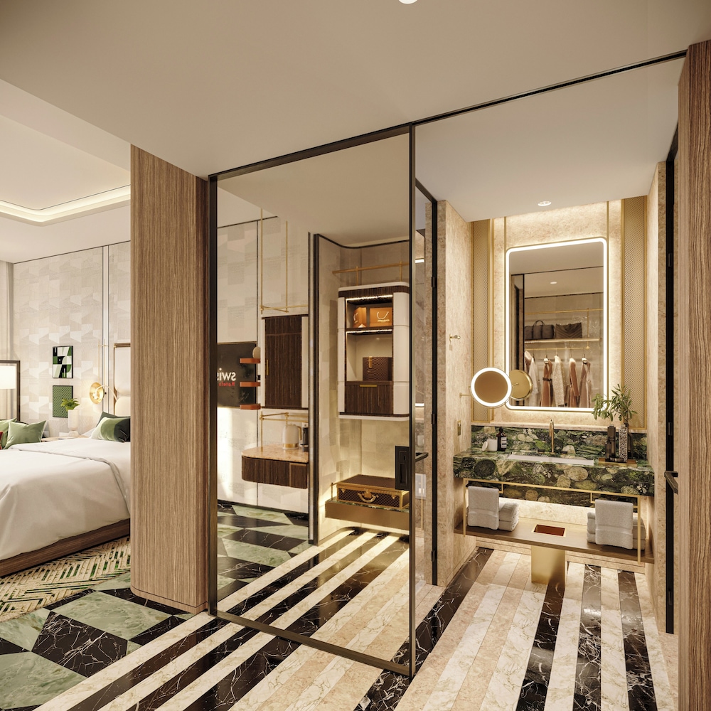 Swiss Advantage, King Bed