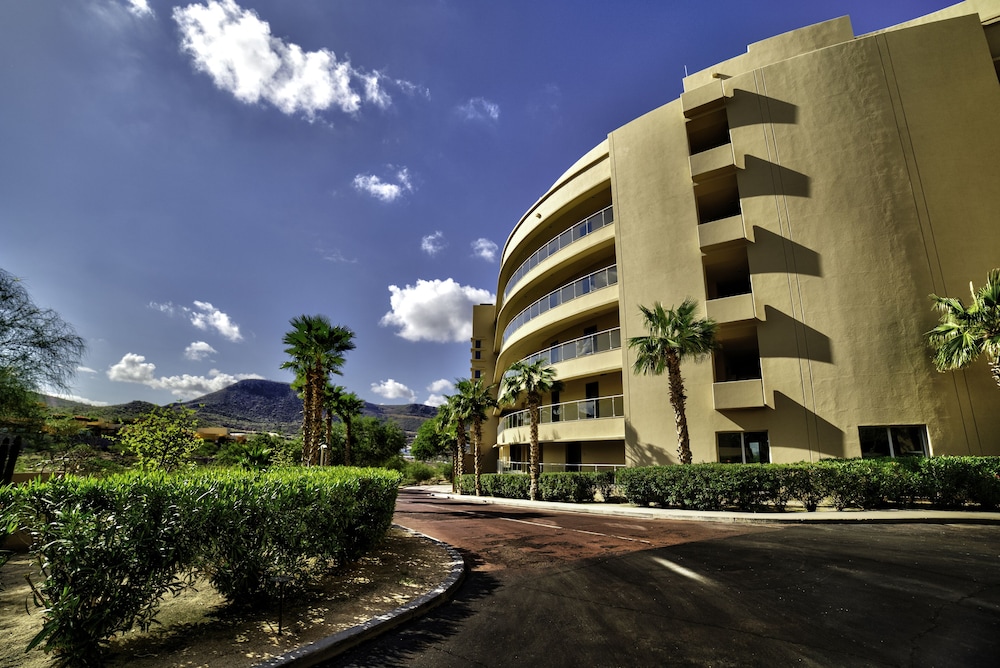 Puerta Cortes Residences 5/48