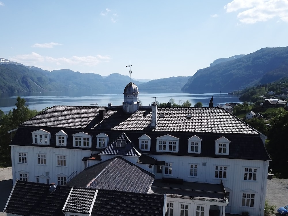 BEST WESTERN SAUDA FJORDHOTELL 43/50
