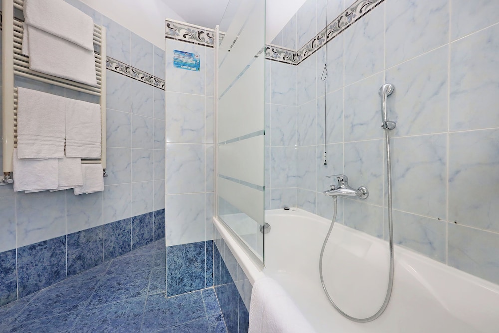 Hotel Rimini 55/56