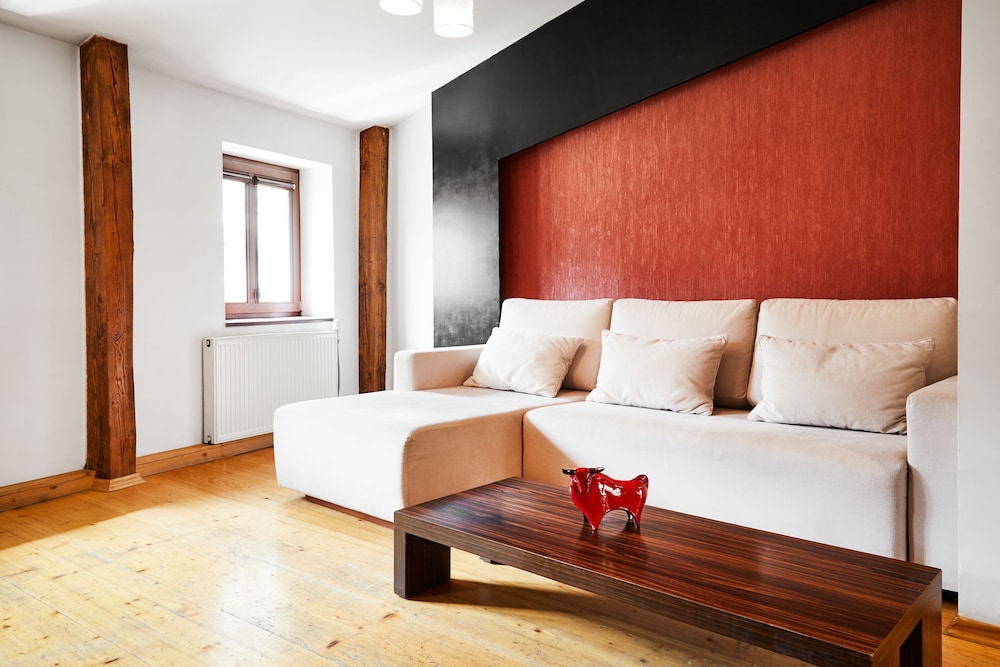 1 BEDROOM, MOON, APARTMENT, CITY VIEW