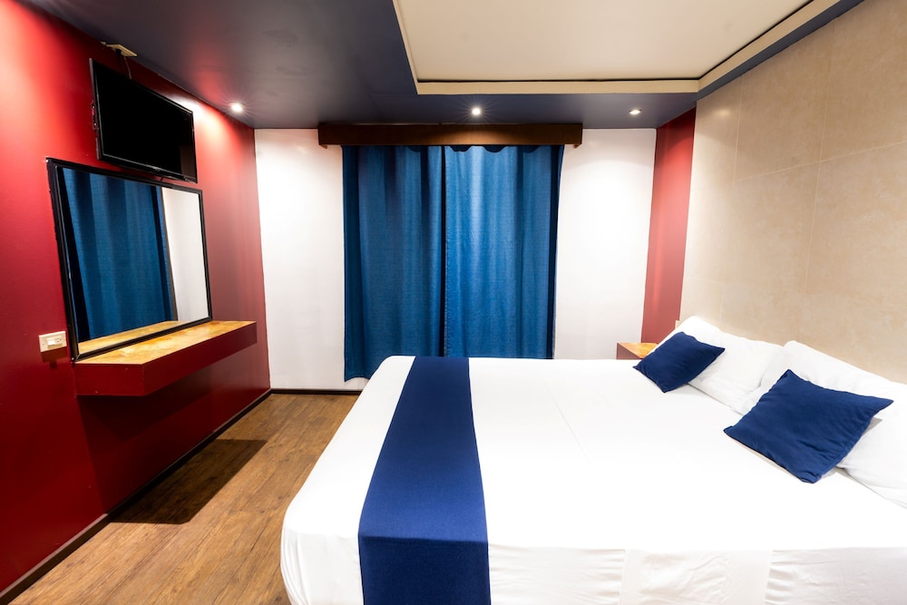 CAPITAL O Hotel Rose, Ensenada 15/48