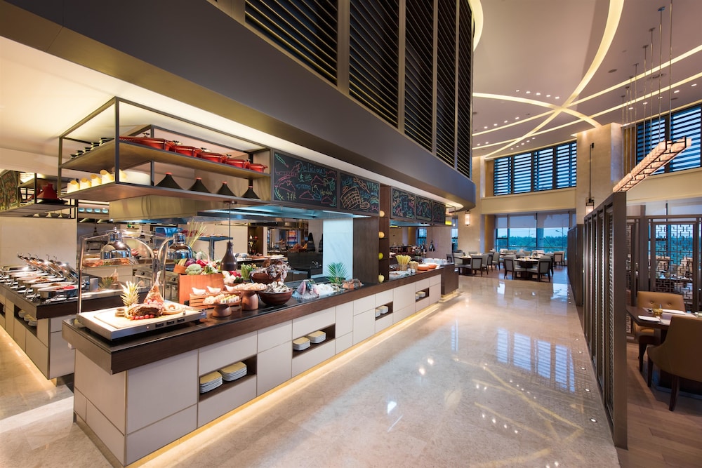 Hilton Zhoushan 11/70