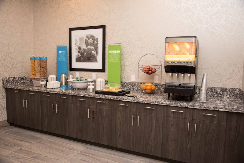 Home2 Suites by Hilton Thunder Bay 8/44