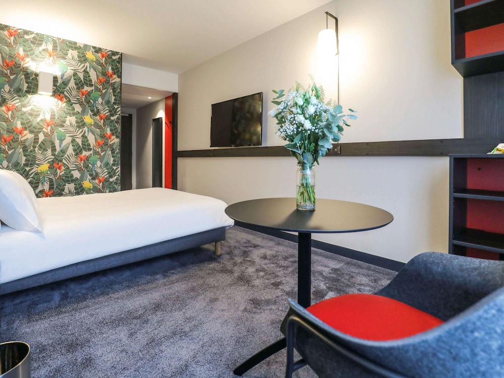 Ibis Styles Puteaux Paris La Defense 29/74