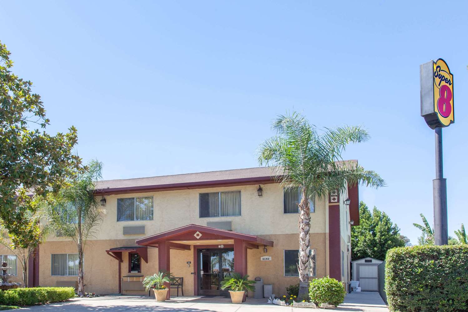Super 8 by Wyndham Selma/Fresno Area 2/5